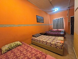 OYO 91042 Kamal Guest House Marang