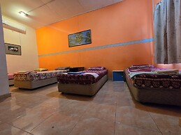 OYO 91042 Kamal Guest House Marang