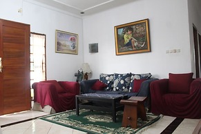 Asyoka Residence By Key Room