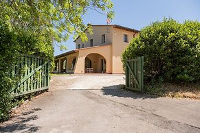 Tricolle Villa Nuova