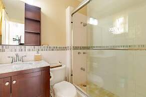 Luxury 2 Bedroom Jamaican Townhouse Ocho Rios