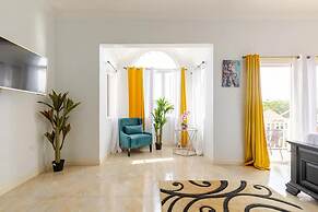 Luxury 2 Bedroom Jamaican Townhouse Ocho Rios