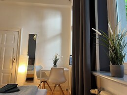 Blue Doors Hostel Altstadt