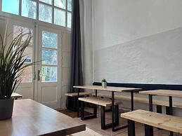 Blue Doors Hostel Altstadt