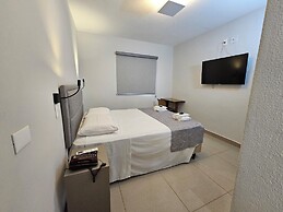 Optimum Plaza Hotel