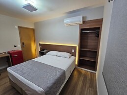Optimum Plaza Hotel