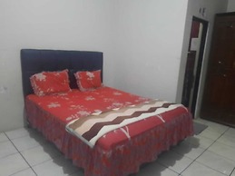 OYO 94212 Home Stay Syariah Annur