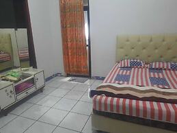OYO 94212 Home Stay Syariah Annur