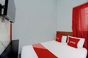 OYO 94218 MIOXIO Syariah Kost