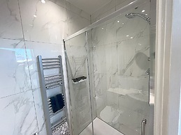 The Penthouse Of Opulence City Centre Apartments