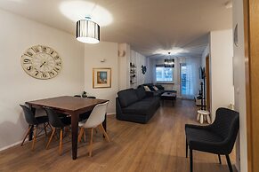 Hafnarstræti 100, Downtown Apartment