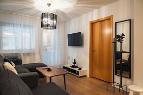 Hafnarstræti 100, Downtown Apartment