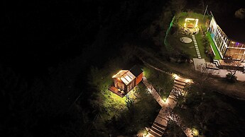 Glass Cabins & Cafe by Urban Monk