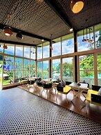 Glass Cabins & Cafe by Urban Monk