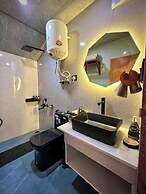 Glass Cabins & Cafe by Urban Monk