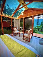 Glass Cabins & Cafe by Urban Monk