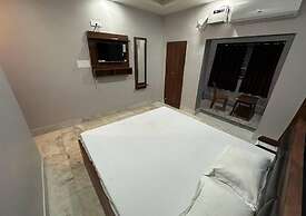 Goroomgo KK Bhawan Puri