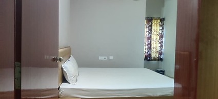 Goroomgo KK Bhawan Puri