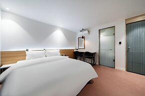 shincheon noble stay hotel