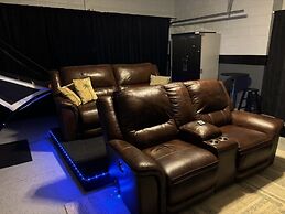 4 Bed In Windsor Palms Resort - Steps To Disney 4 Bedroom Villa by Red