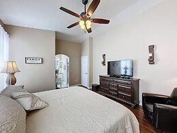 4 Bed In Windsor Palms Resort - Steps To Disney 4 Bedroom Villa by Red