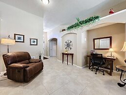 4 Bed In Windsor Palms Resort - Steps To Disney 4 Bedroom Villa by Red
