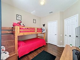 4 Bed In Windsor Palms Resort - Steps To Disney 4 Bedroom Villa by Red