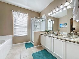 4 Bed In Windsor Palms Resort - Steps To Disney 4 Bedroom Villa by Red