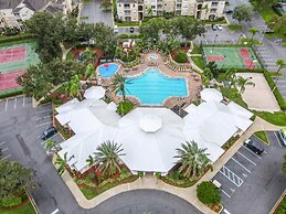 4 Bed In Windsor Palms Resort - Steps To Disney 4 Bedroom Villa by Red