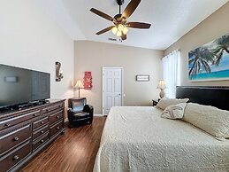 4 Bed In Windsor Palms Resort - Steps To Disney 4 Bedroom Villa by Red