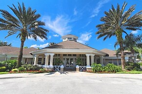 4 Bed In Windsor Palms Resort - Steps To Disney 4 Bedroom Villa by Red