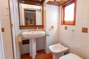 4053 Charlotte Charme by Barbarhouse