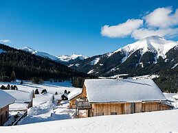 Superior Chalet in Hohentauern Near Ski-slope