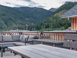 Cozy Chalet in Hohentauern: Your Alpine Retreat