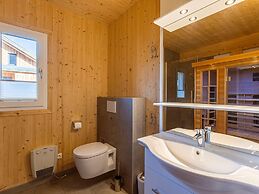 Lavish Chalet With Sauna Near Ski-slope