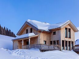 Enchanting Chalet With Infrared Sauna