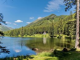 Welcoming Chalet Near Ski-slope