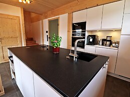 Superb Chalet With Finnish Sauna