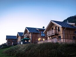 Beautiful Chalet Near Ski-lift