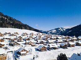 Beautiful Chalet Near Ski-lift