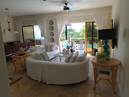 Magnificent Villa With Ocean View in Puerto Bahia