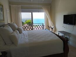 Magnificent Villa With Ocean View in Puerto Bahia