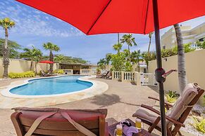 Island Escape Lrg Private Backyard Pool Patio