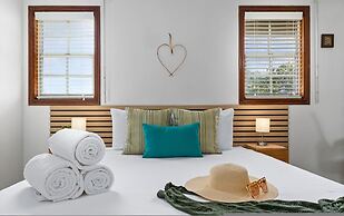 Island Escape Lrg Private Backyard Pool Patio