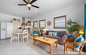 Island Escape Lrg Private Backyard Pool Patio