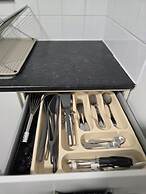 Emerald Apartment With Triple A Star Proximity