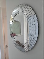 Emerald Apartment With Triple A Star Proximity