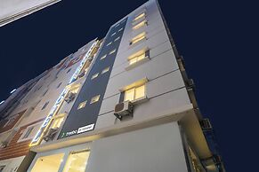 Treebo De Alphabet Gachibowli