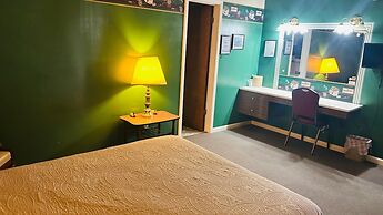 Victorian Inn by Capital O Superior NE