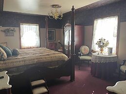 Victorian Inn by Capital O Superior NE